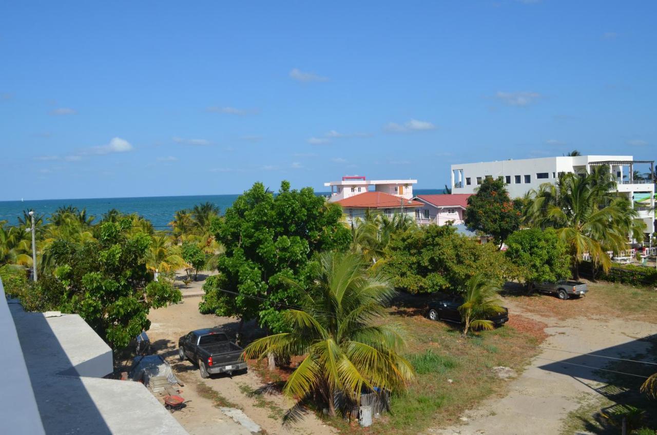 Khalkob'S Estate Apartamento Placencia Exterior foto