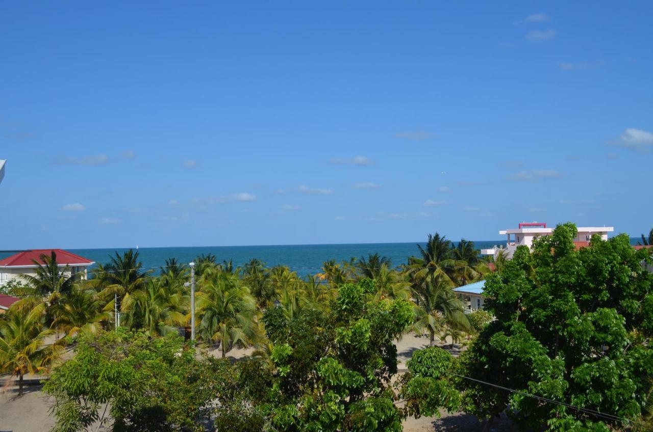 Khalkob'S Estate Apartamento Placencia Exterior foto